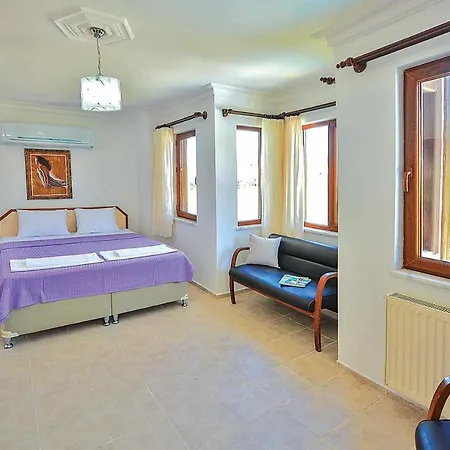וילה Sleeps 7 Air Con Wifi דליאן