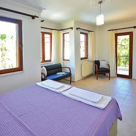 וילה Sleeps 7 Air Con Wifi דליאן